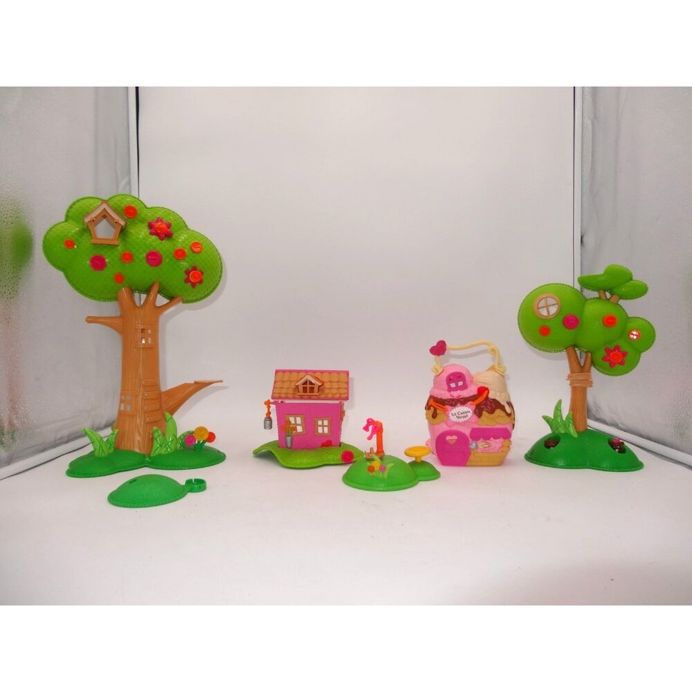 Lalaloopsy Tinies Ice Cream Shoppe 2014 Take along and Mini Tree House‎